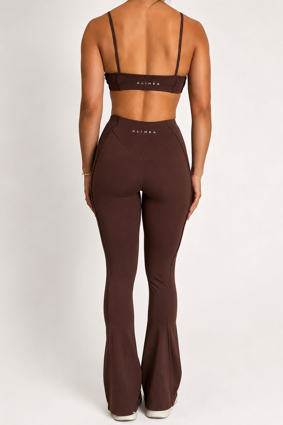 Miniatura: OUTLINE MOTION WIDE BROWN