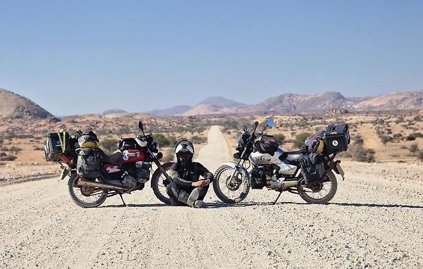 Gravel road Namibia.jpg