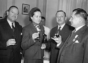 IMG_History_Three_Presidents_sml.jpg