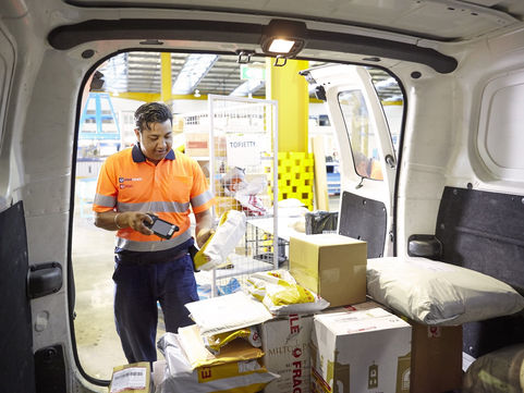 Australia Post set for biggest delivery day in history after massive online sales weekend