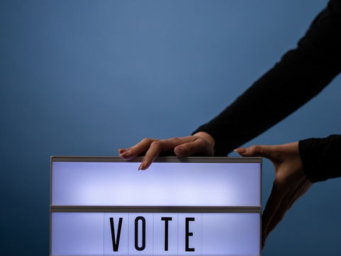 Mayor uses casting vote three times to overrule objections on confidential GM discussion