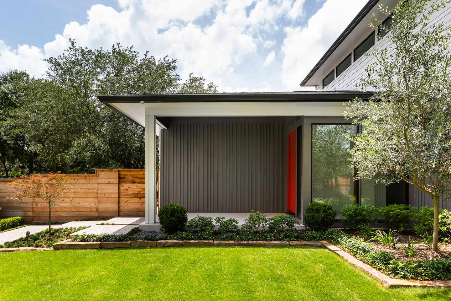 University Place 77030 -- Exterior View of Home 5 of 5.jpg
