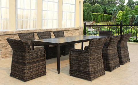 Patio Renaissance Greenville Patio Table & Dining Set Made from Wicker