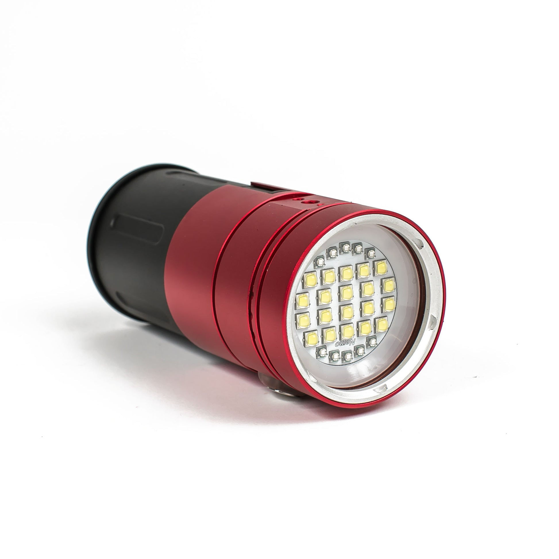 Nemo Flood Light – 15000 Lumens – Most powerful hand-held dive light in the worl