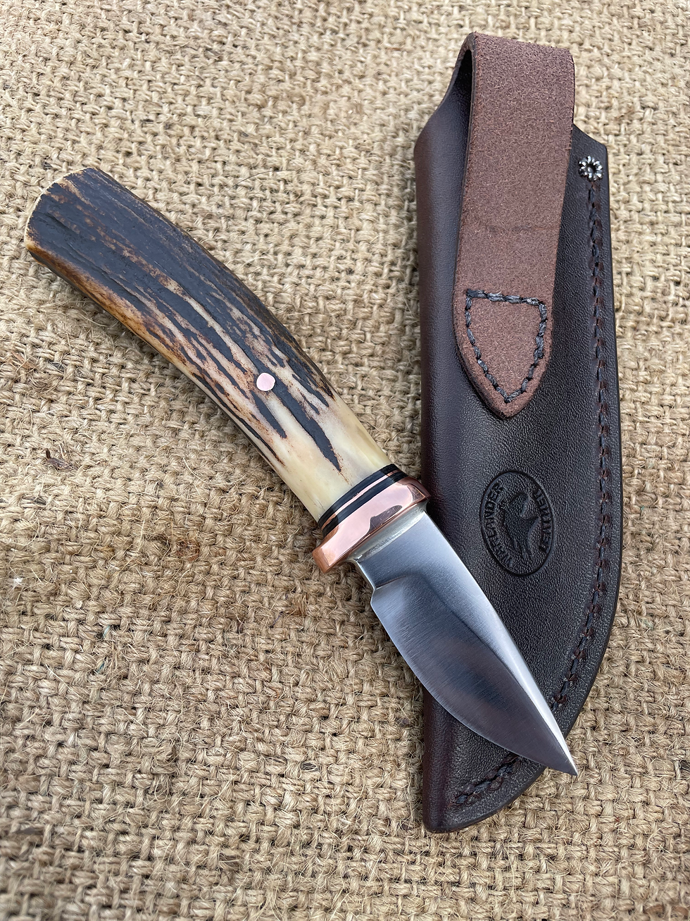 Thumbnail: Premium Sambar Stag Lil' Drop Point
