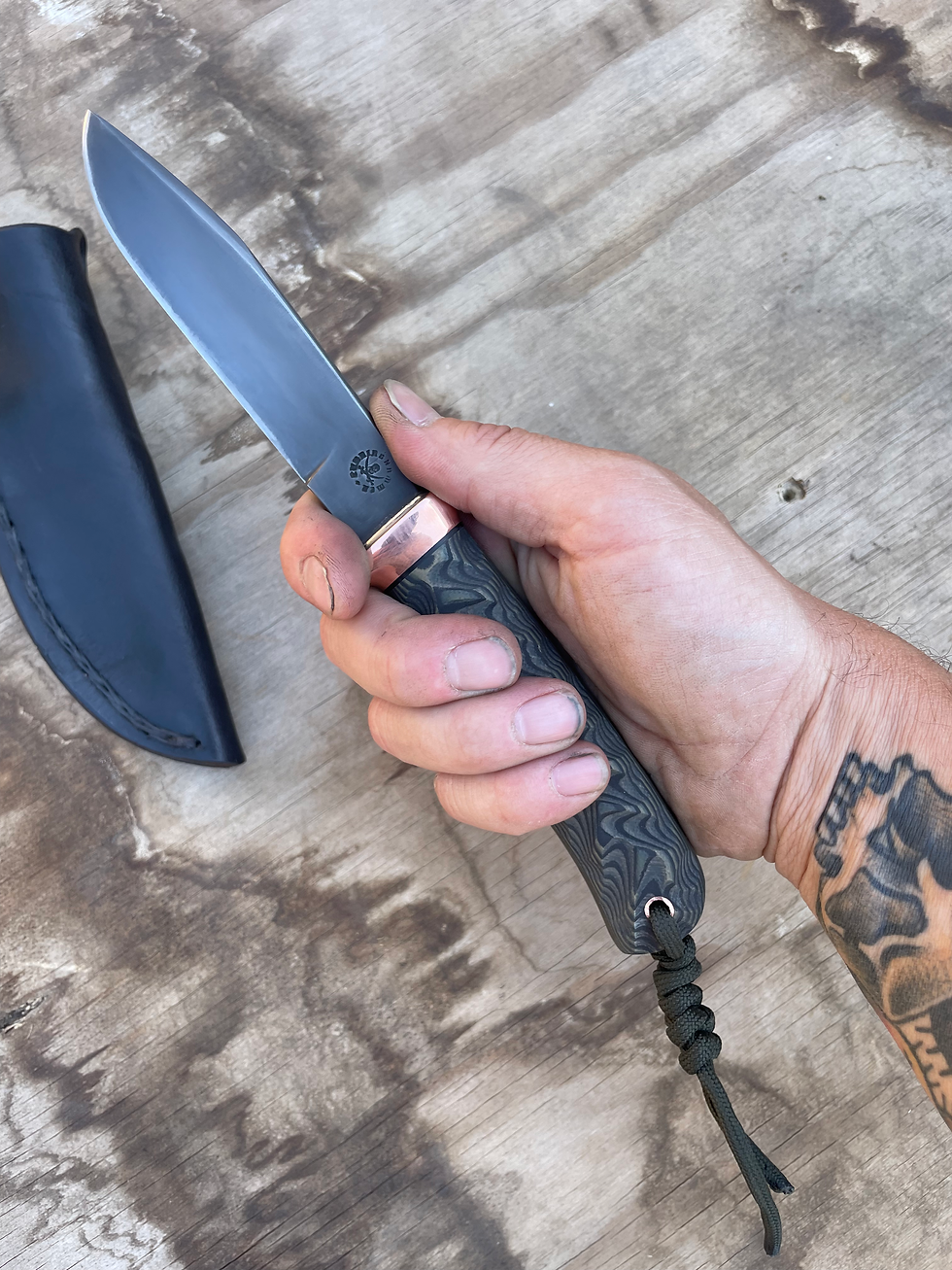 Thumbnail: Rugged RG10 Blued Clip Point