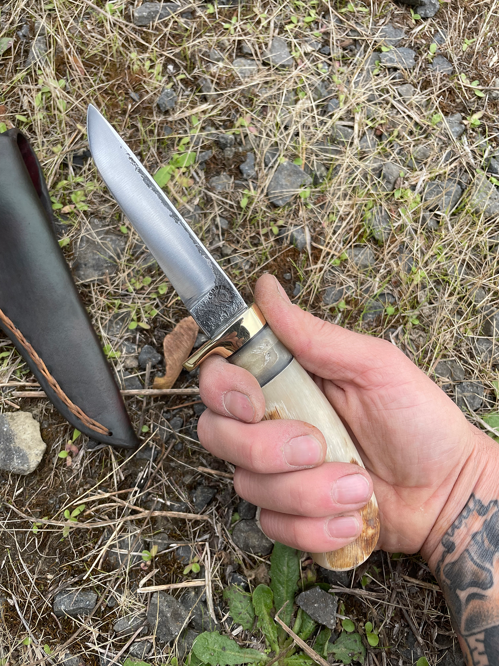 Thumbnail: Willow Bow Sheep Drop Point
