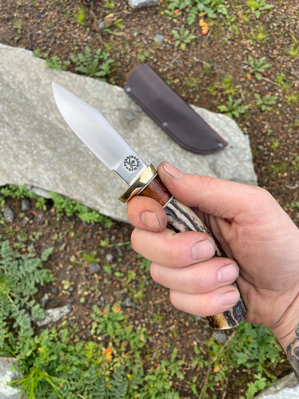 Thumbnail: Premium Sambar Stag and Desert Ironwood Clip Point