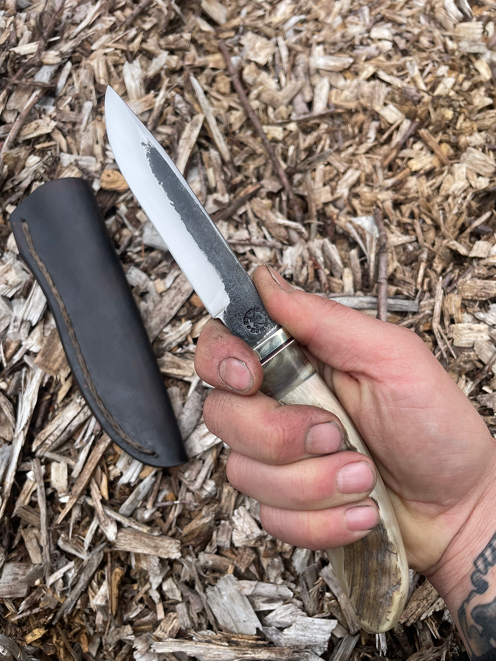 Thumbnail: Willow Bow Sheep Drop Point