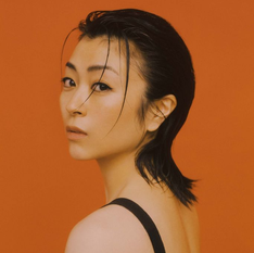 HIKARU UTADA ESTUVO EN COACHELLA Y LANZA UNA NUEVA CANCIÓN