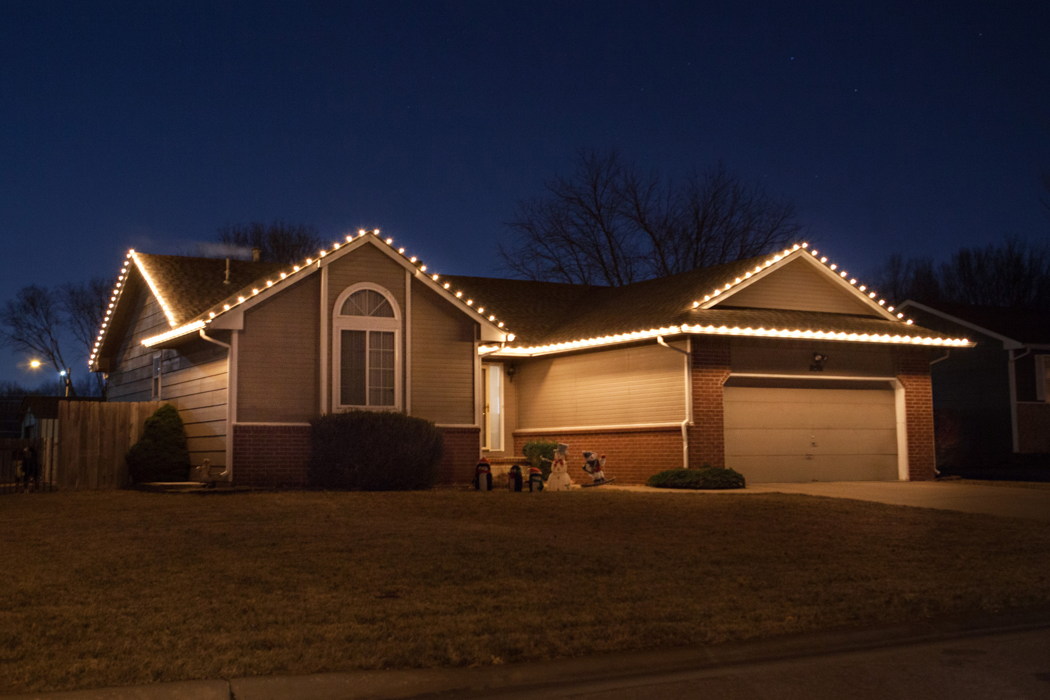 Holiday Lights Installation Wichita, Kansas