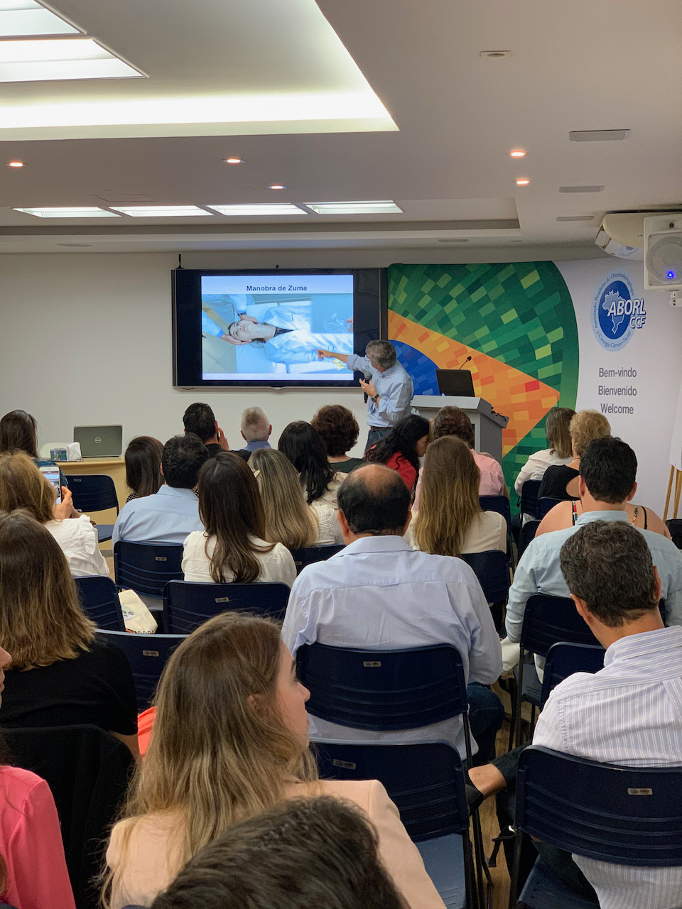 Aula do Curso de VPPB: variantes típicas e atípicas
