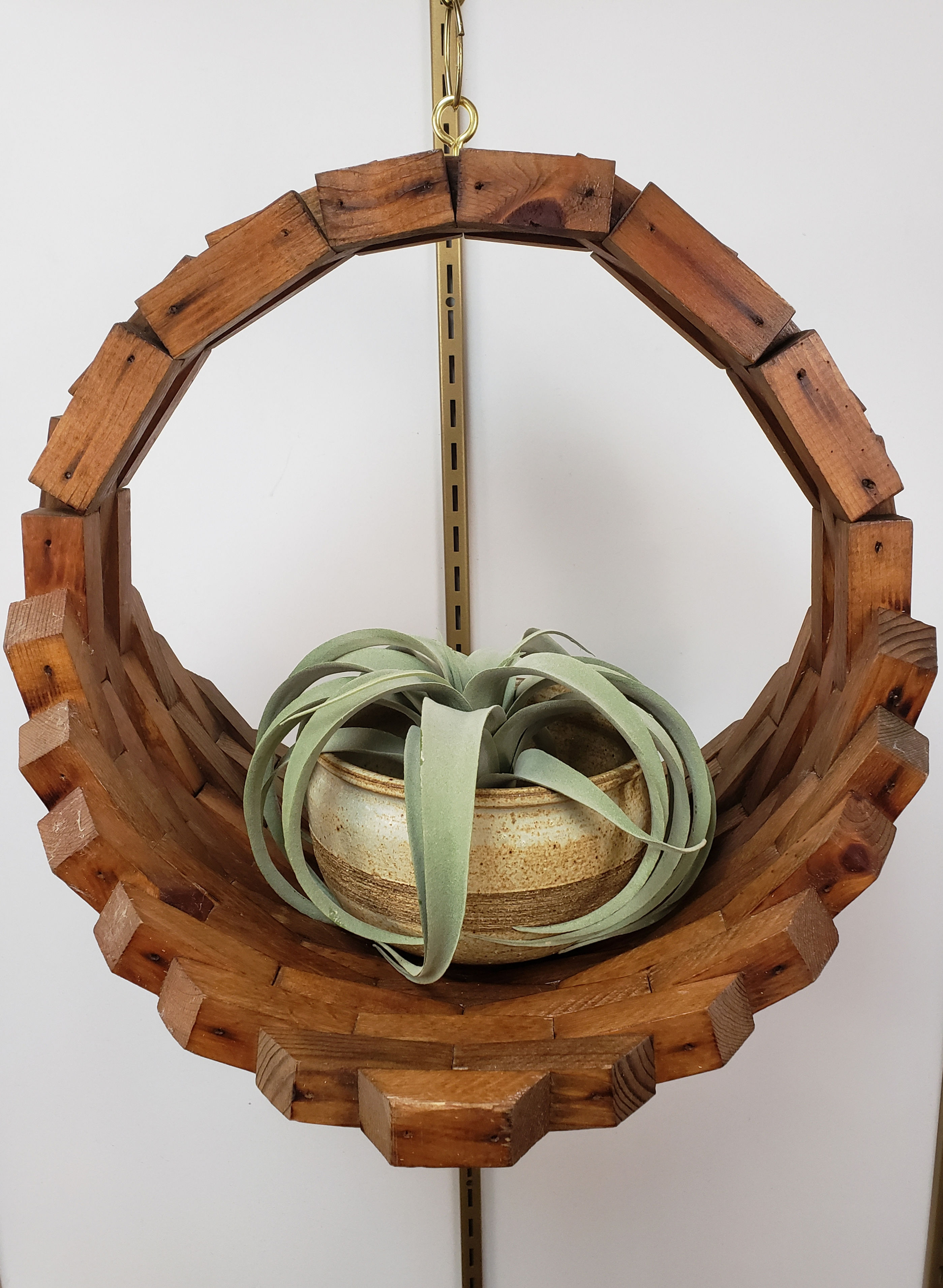 Large MCM Slatted Plant Hanger 