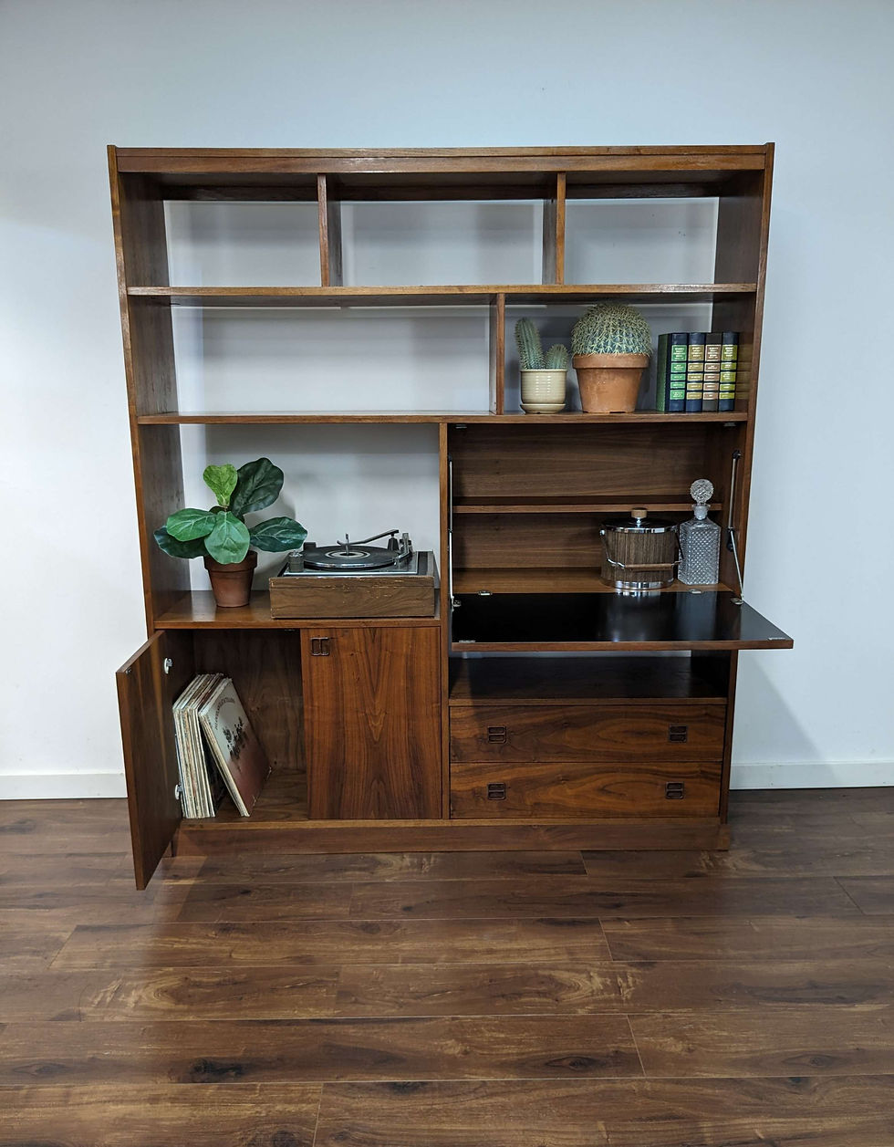 Thumbnail: MCM Wall Unit 