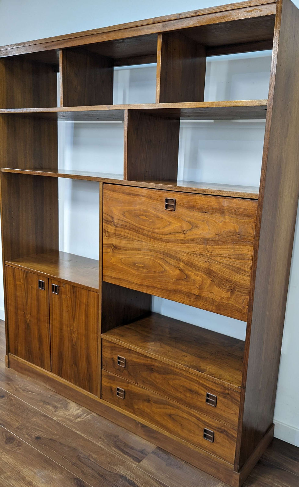 Thumbnail: MCM Wall Unit 