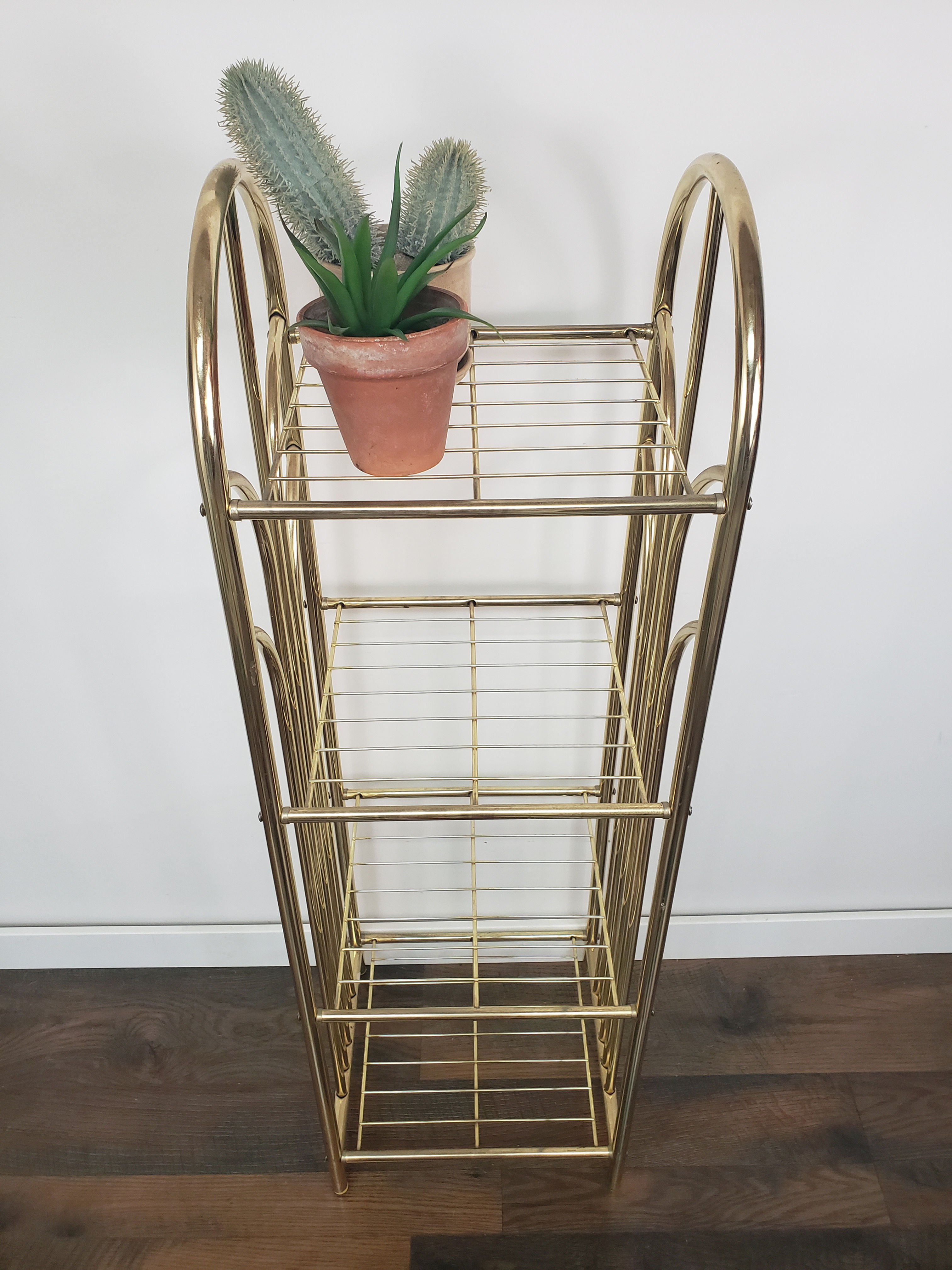 Medium Arched Brass Shelf
