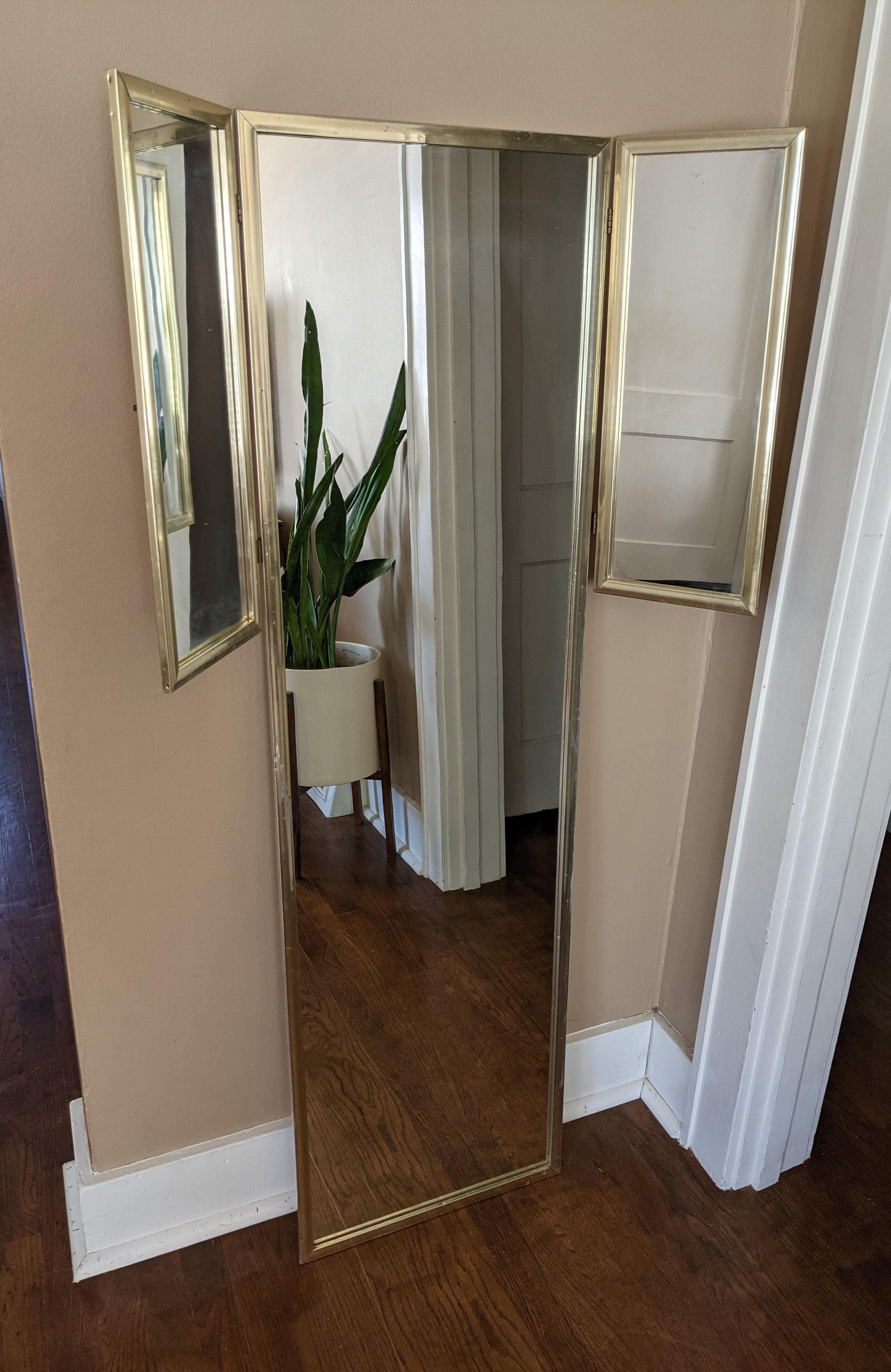 MCM Tri-Fold Full Length Mirror