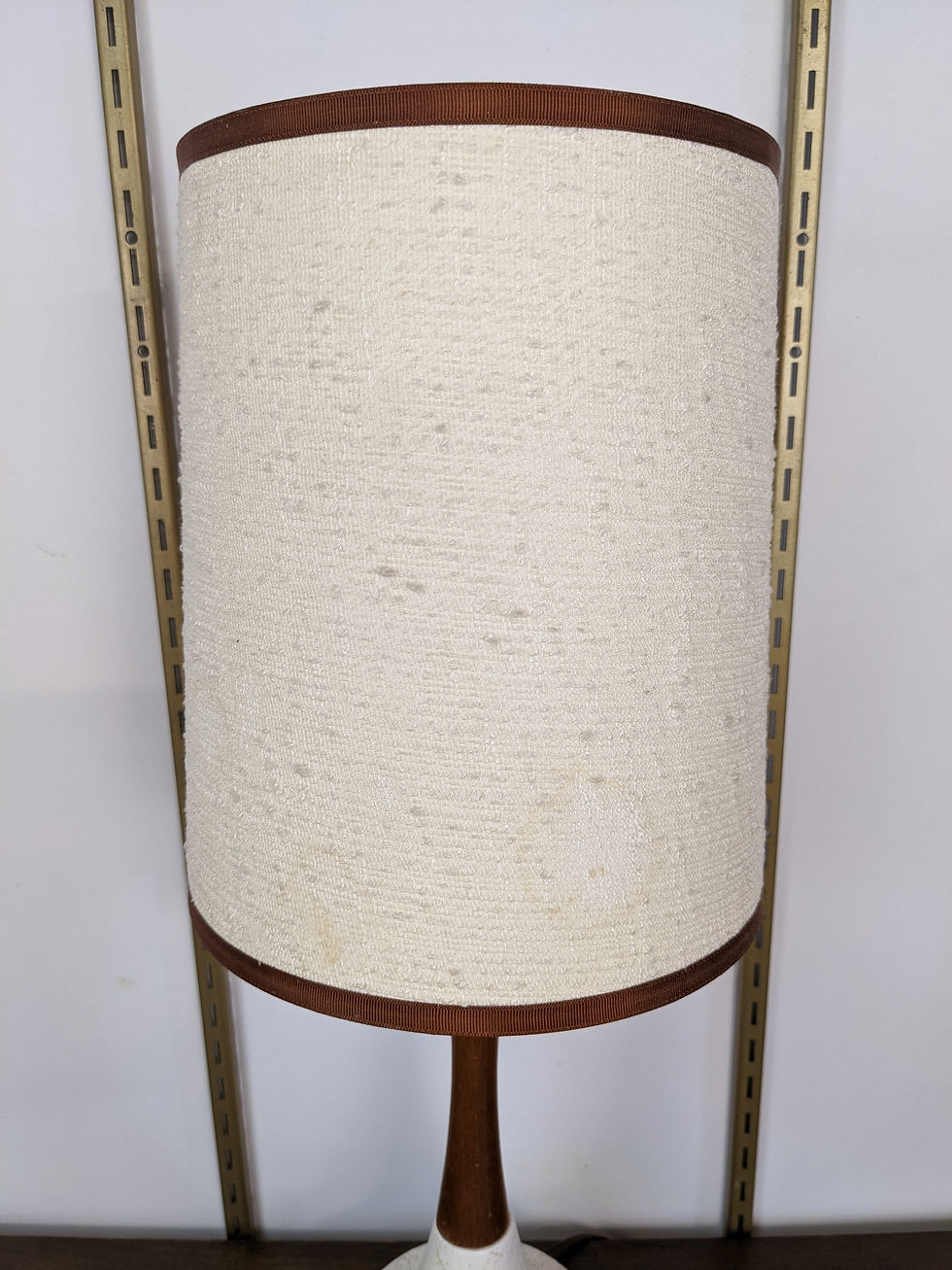 Thumbnail: MidMod Table Lanp