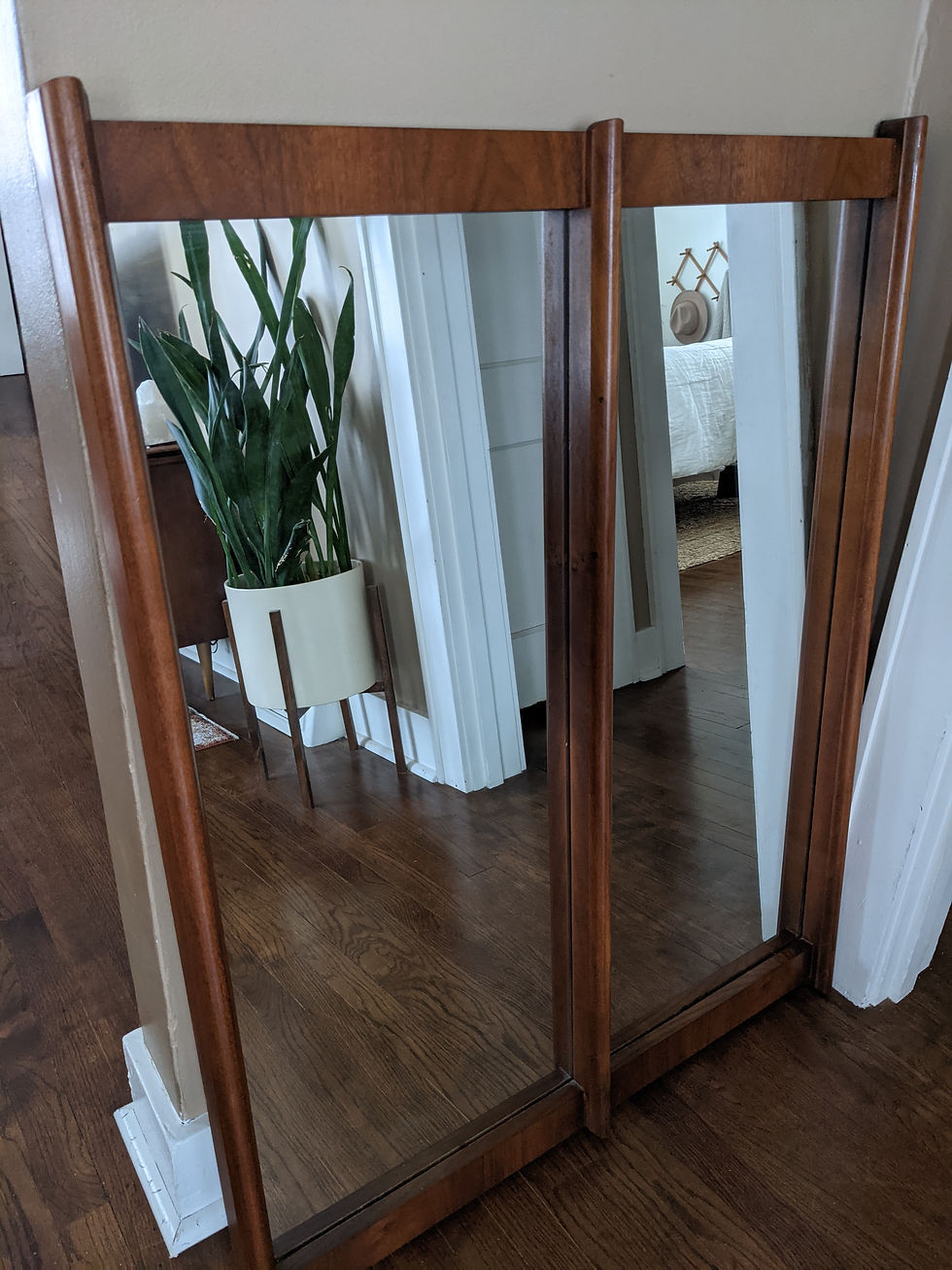 Thumbnail: MidMod Double Mirror
