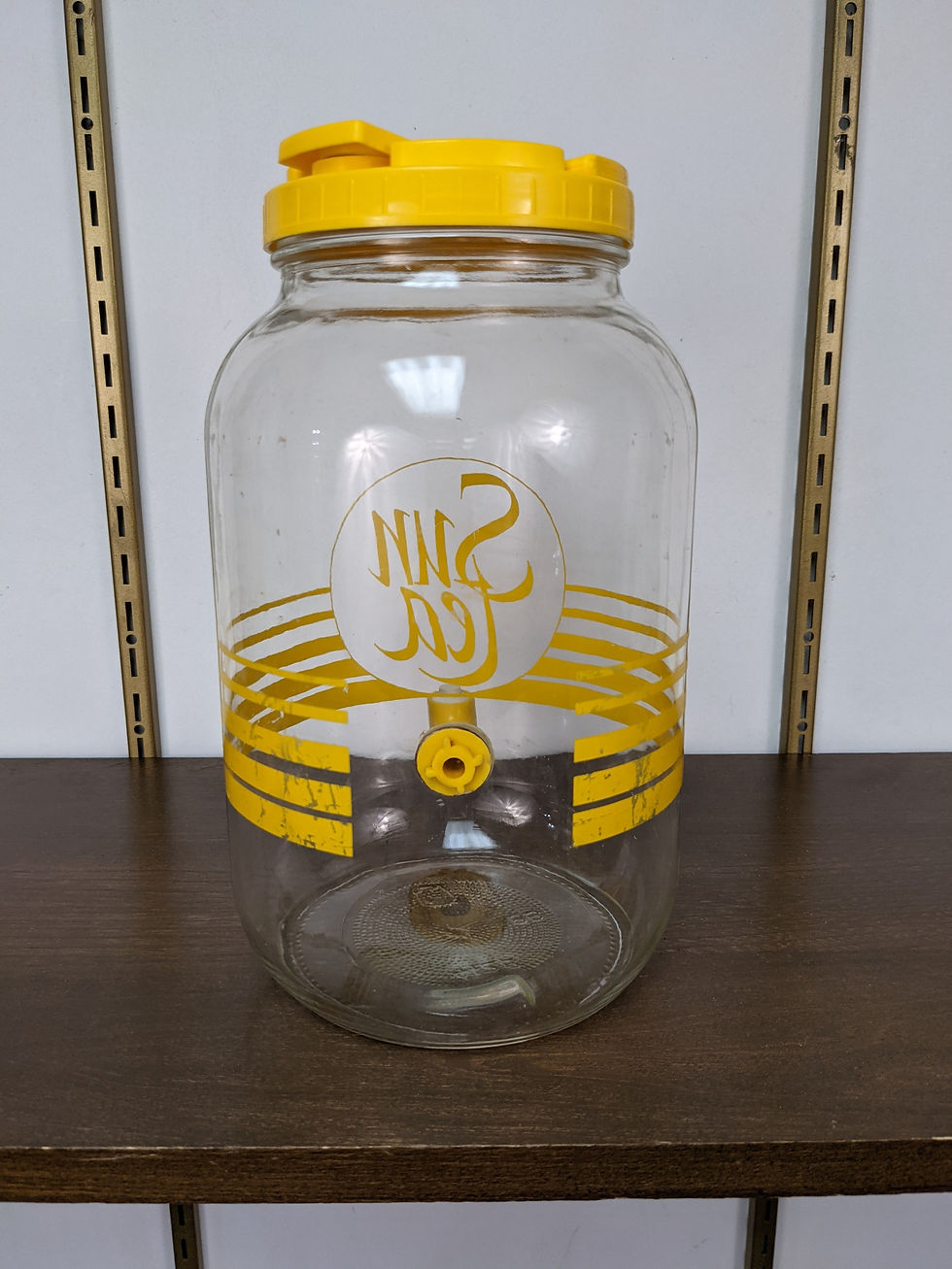 Thumbnail: Retro Sun Tea Jar