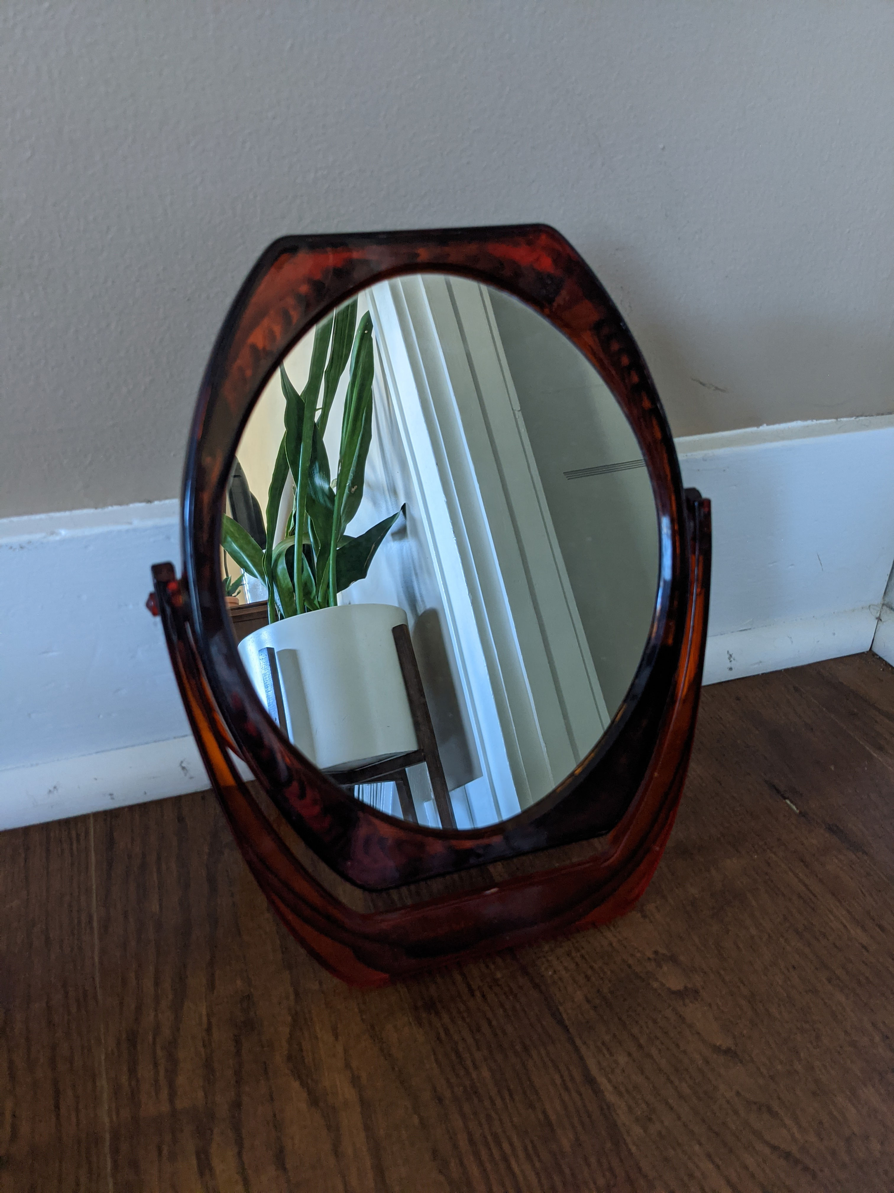 Vintage Makeup Mirror