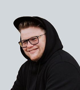 Tom.jpg