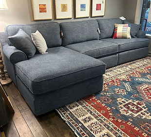 Alani sectional