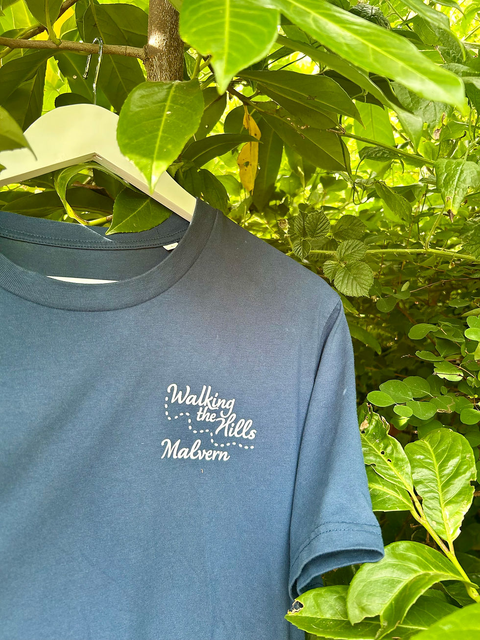 Thumbnail: Malvern Hills Unisex Organic Cotton Walking T-Shirt