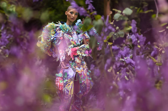 Chelsea Jean Lamm & Ashley Elizabeth Lamm – ITS Academy Contest 2024 & GO! 2025 Borderless Exhibition
Pushing the boundaries of avant-garde couture and wearable art, Chelsea Jean Lamm & Ashley Elizabeth Lamm present a groundbreaking piece for the ITS Academy Contest 2024 and the GO! 2025 Borderless Exhibition in Trieste, Italy. This visionary creation embodies the fusion of sustainability, craftsmanship, and conceptual fashion, redefining the future of high-end design.
Crafted from reclaimed print media, dead-stock silks, and precision embroidery, the piece explores themes of cultural identity, transformation, and borderless expression. With intricate analogue collage techniques, laser-cut detailing, and sculptural silhouettes, it challenges the limits of fashion as both art and statement.
Featured in two of Europe’s most prestigious platforms for emerging fashion innovation, this creation represents a new era of couture, where eco-conscious materials, avant-garde aesthetics, and high fashion craftsmanship converge.
✨ Discover the future of fashion at ITS 2024 | 🌍 Experience borderless couture at GO! 2025 | 🔥 Explore the next wave of sustainable luxury