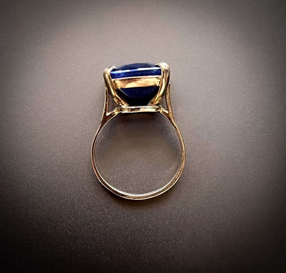 Thumbnail: Andrea ring