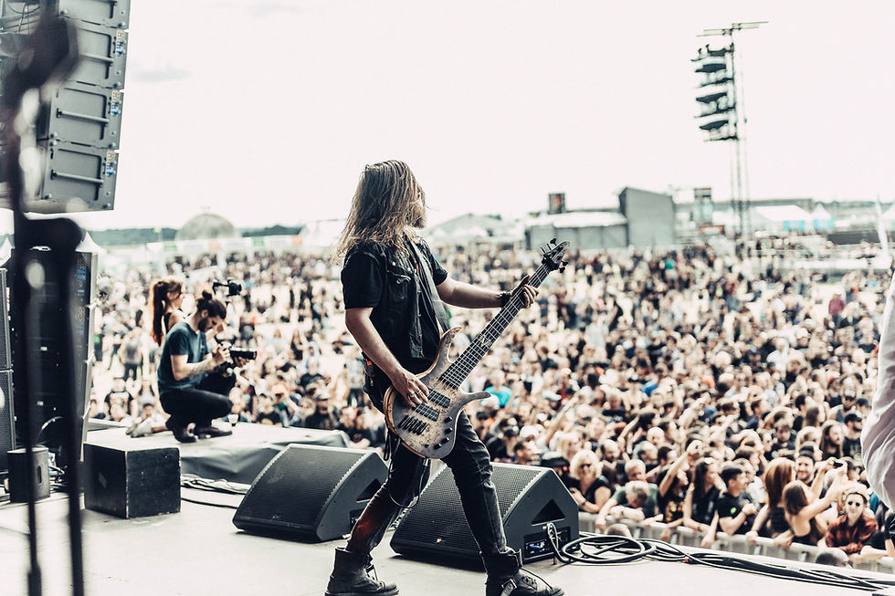Thumbnail: VALENTIN HAUSER - BETRAYING THE MARTYRS