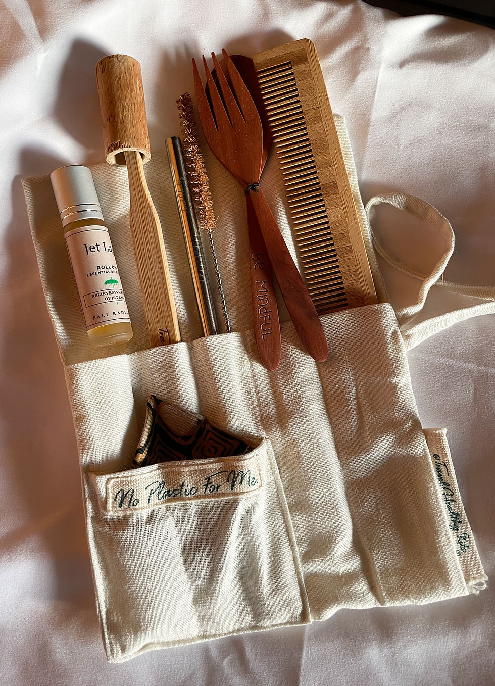 Thumbnail: Travel Healthy Sustainable Kit