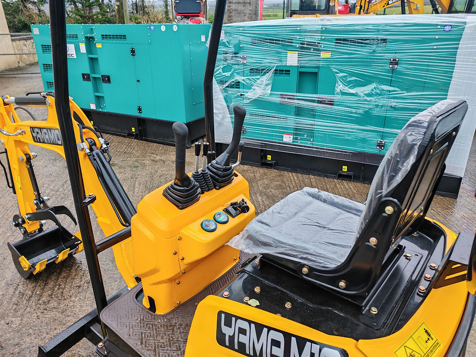 Thumbnail: Mini digger YAMA M10