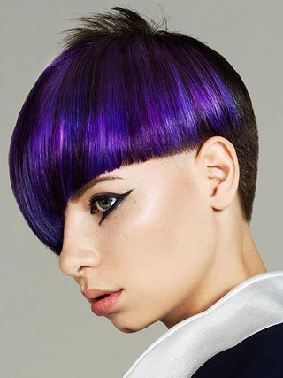 Color blocking + seamless blending to make high-chroma shades read luxe, not loud