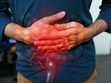 Maio Roxo: gastroenterologista da SES-AM faz alerta para doenças inflamatórias intestinais