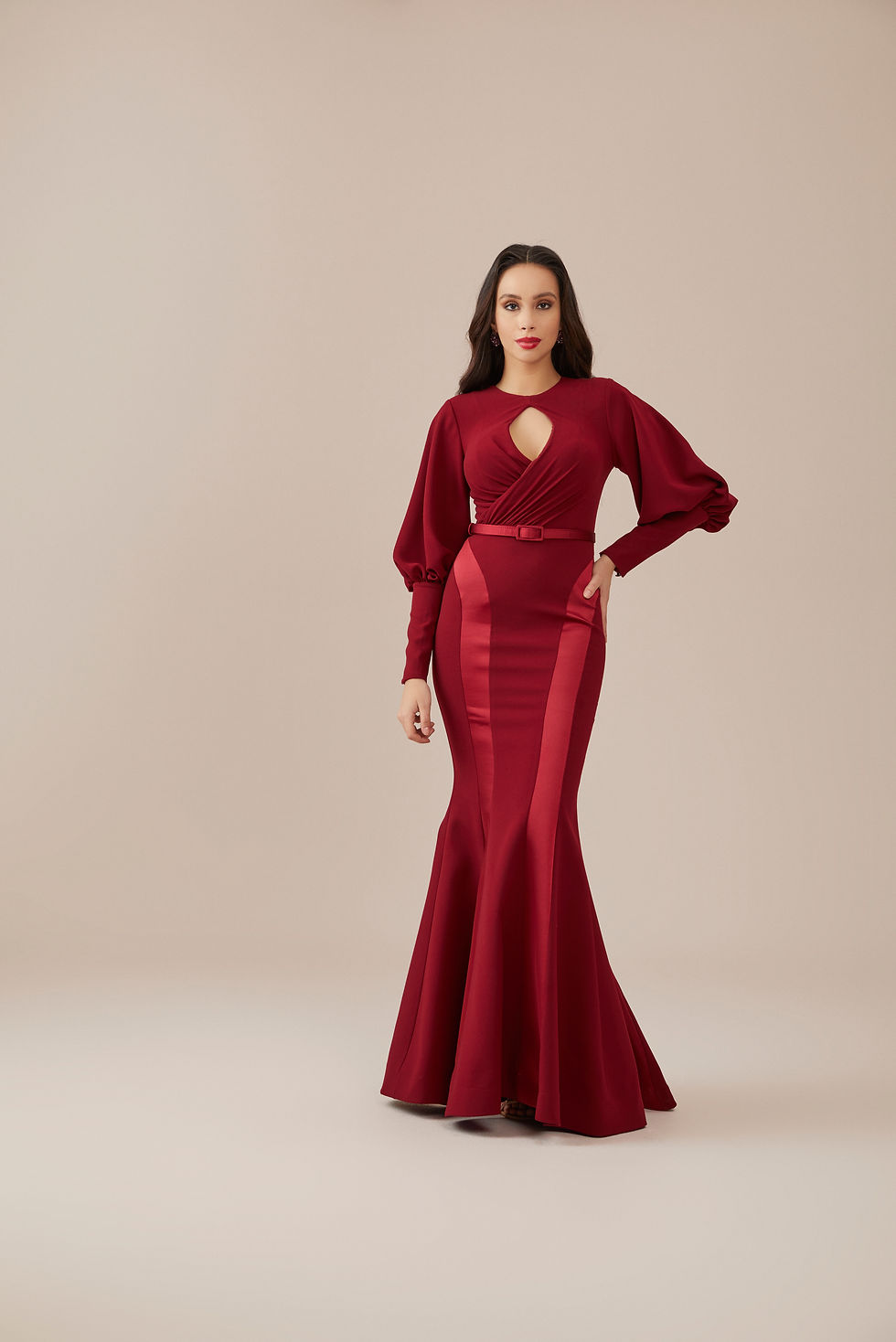 SAGRANDE bordo manşetli balon kollu kemerli drapeli balık elbise