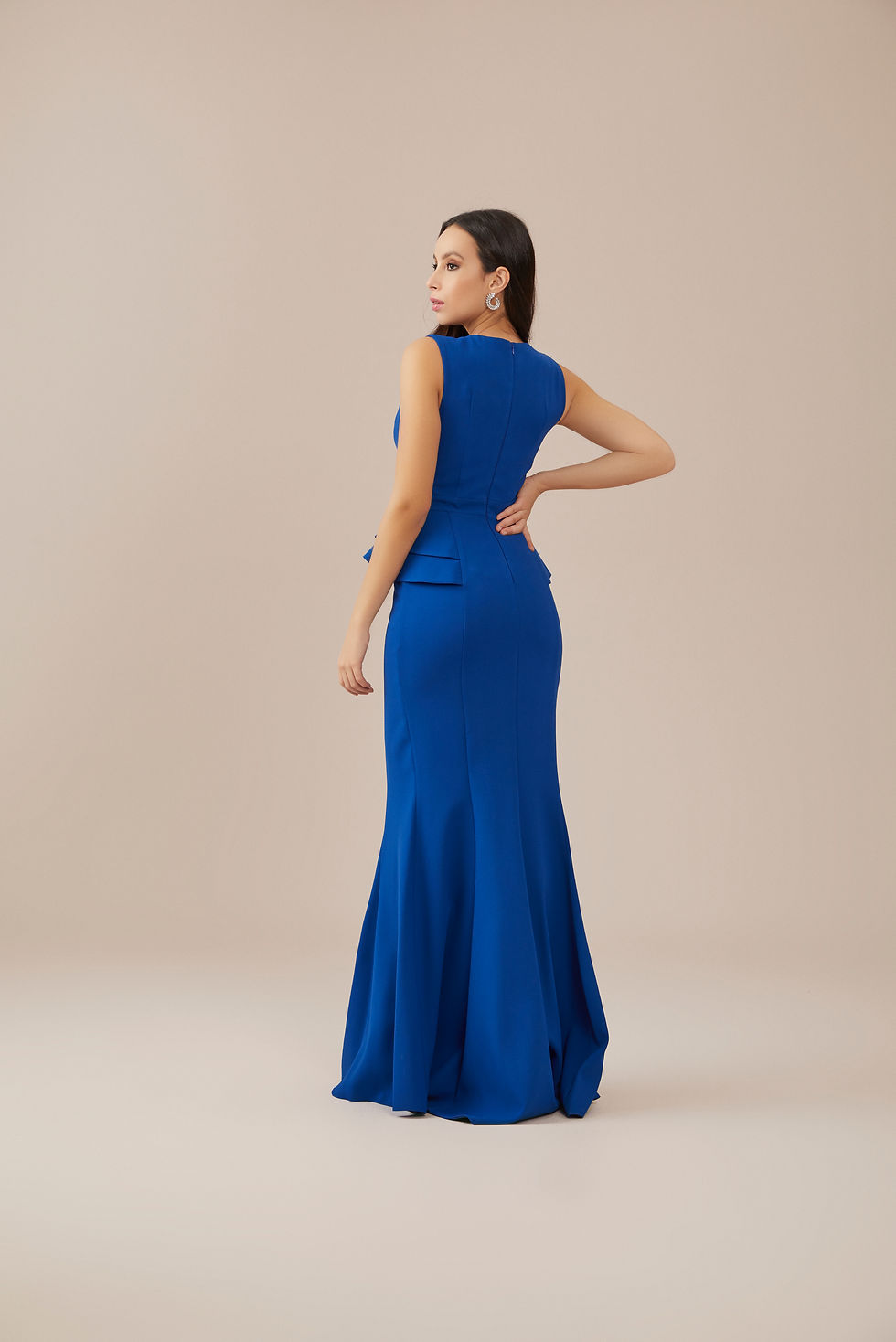 Thumbnail: SAGRANDE mavi v yaka asimetrik volanlı yırtmaçlı uzun abiye elbise