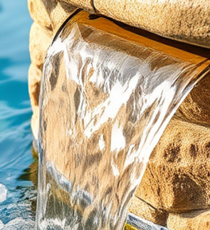 Pool spa Overflow into pool close up