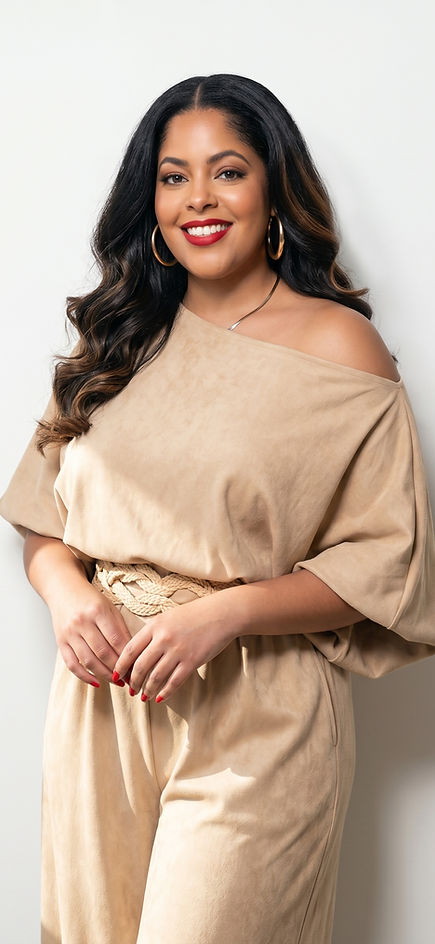 Angel Richards Headshot 5