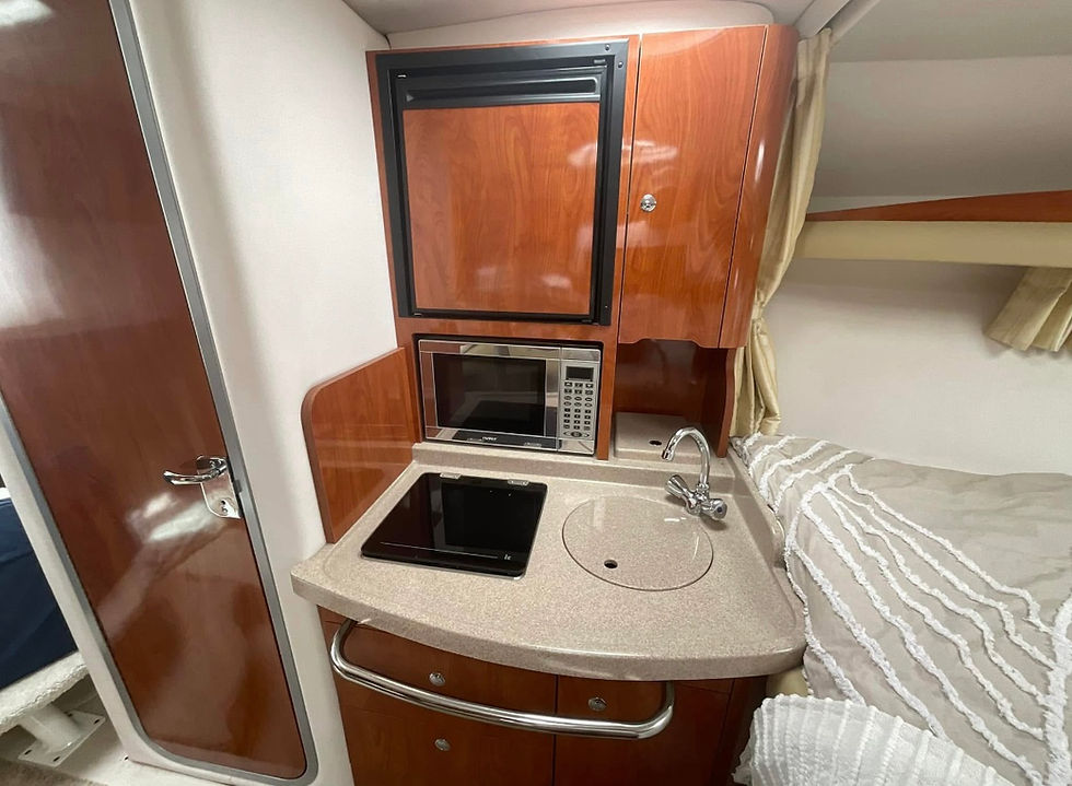 Thumbnail: 2008 Four Winns Vista Luxury 32ft Cruiser 