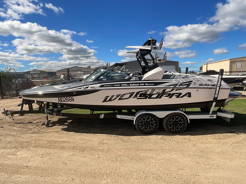 Thumbnail: 2015 Supra SA400 Wakesurf