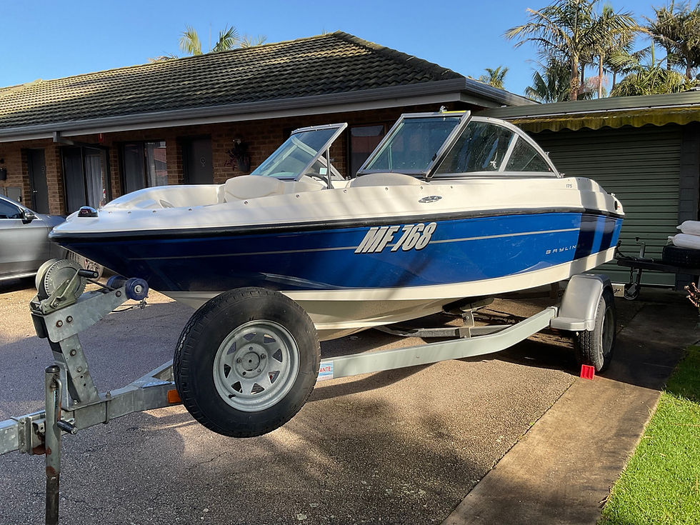 Thumbnail: 2010 Bayliner 175 Bowrider