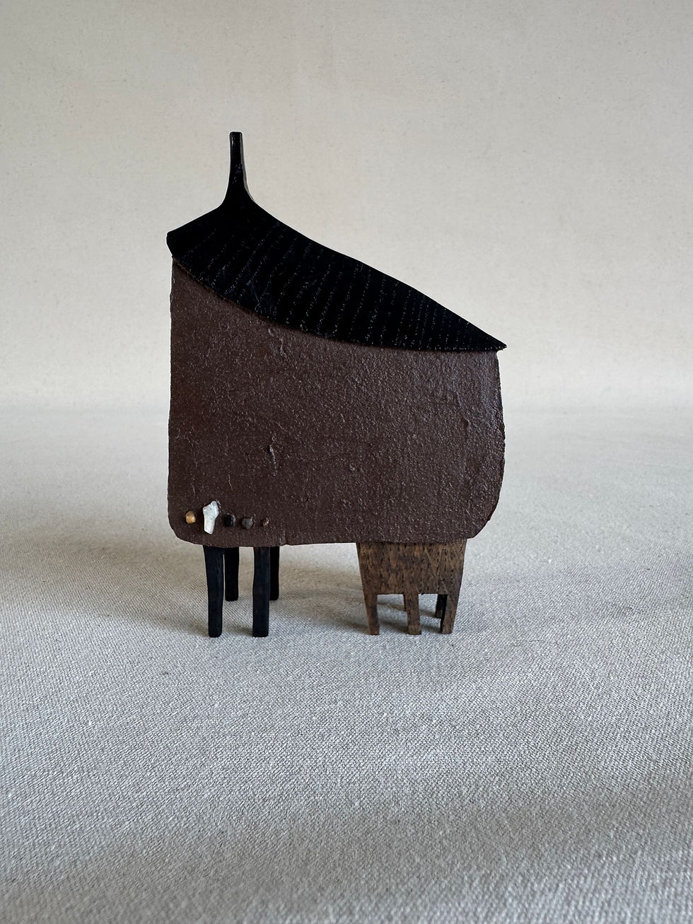 Thumbnail: The Mud House on the move 