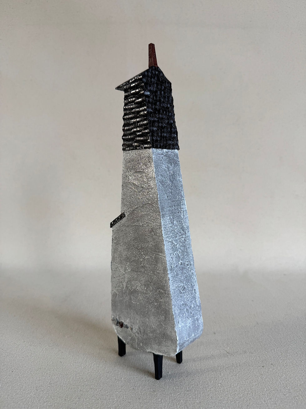 Thumbnail: The Lookout in the forest 