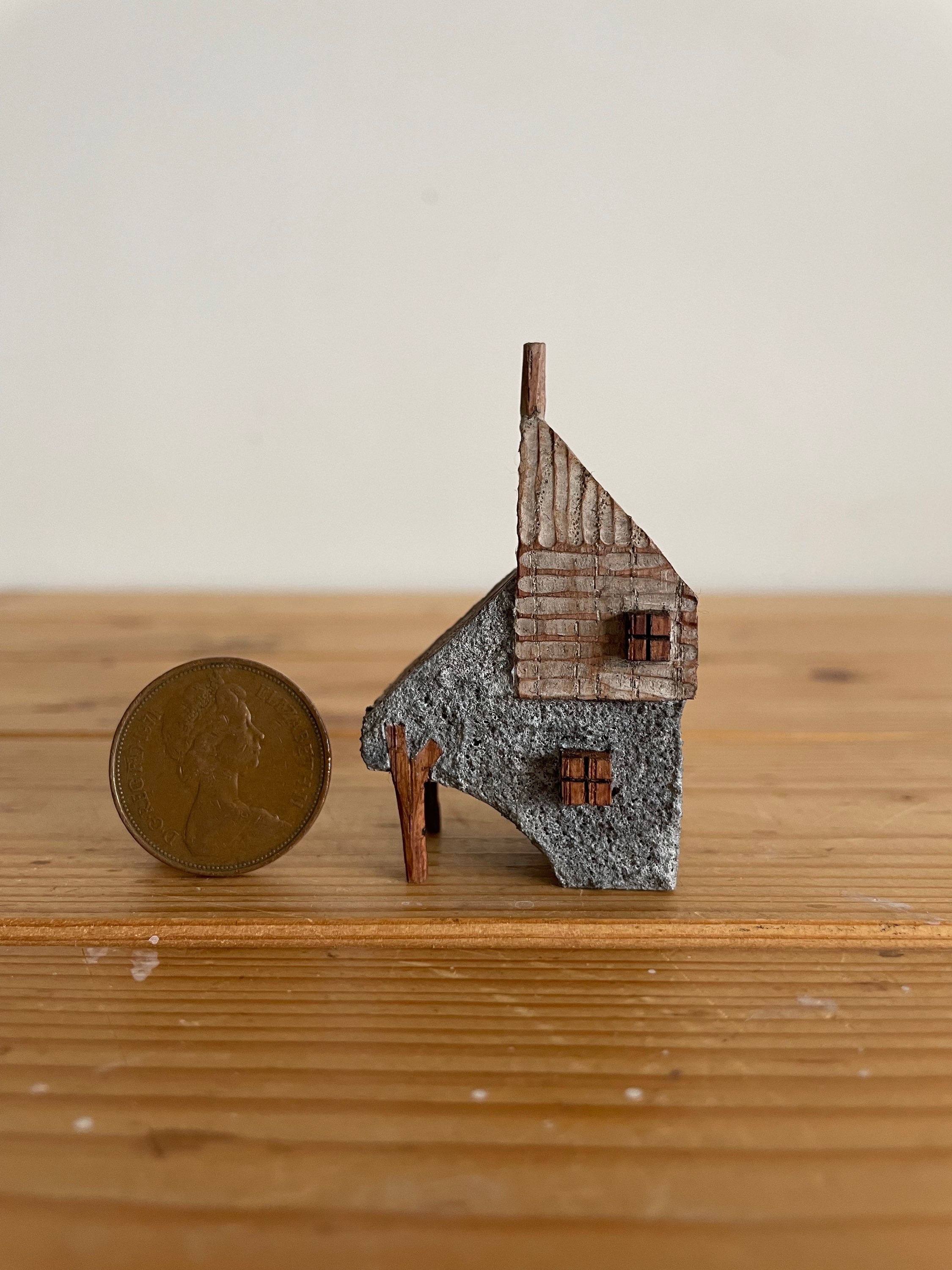 Little Arched cottage