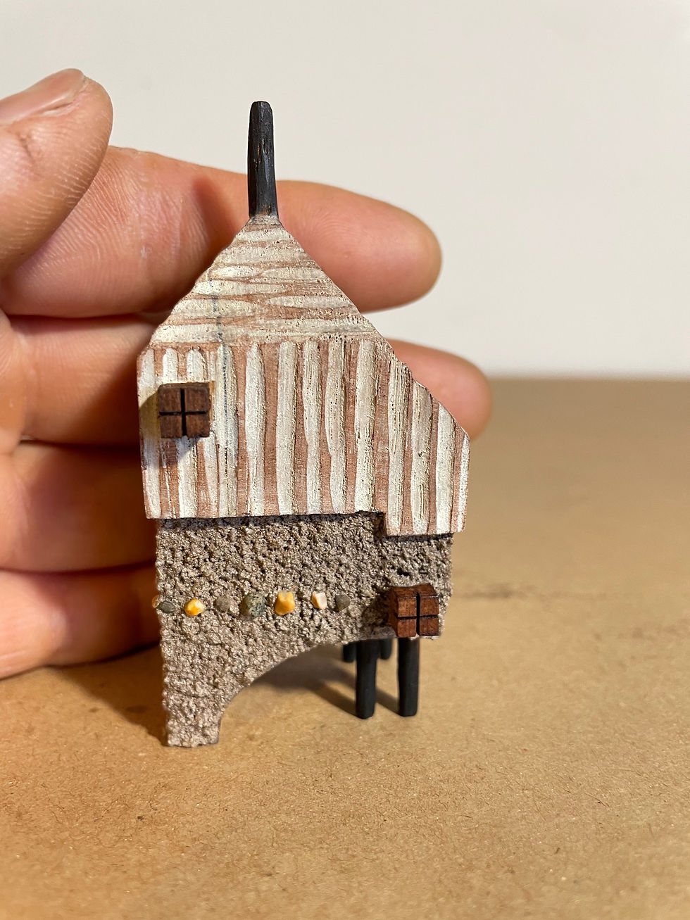 Thumbnail: Kayabuki house 