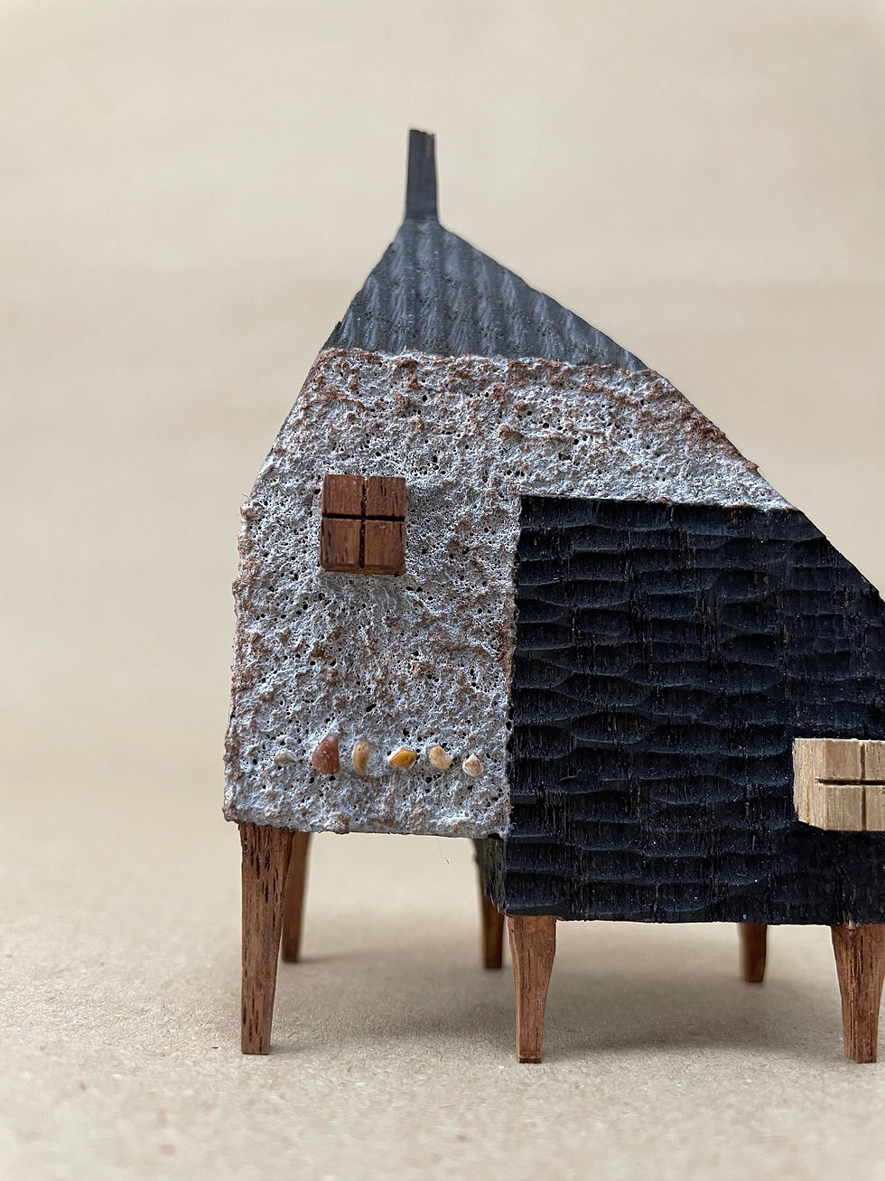 Thumbnail: The mud cottage 