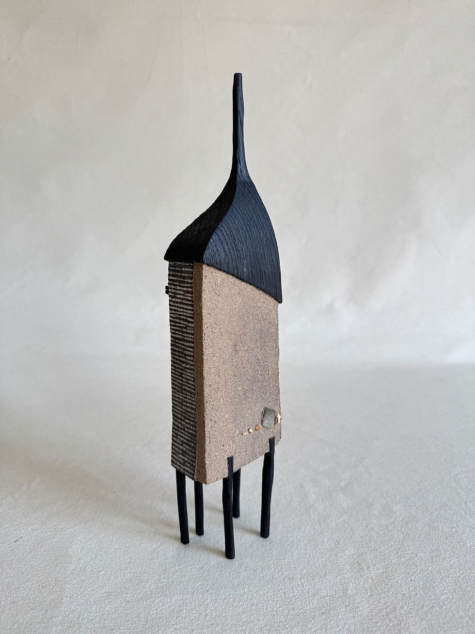 Thumbnail: Tall Thatched Treehouse