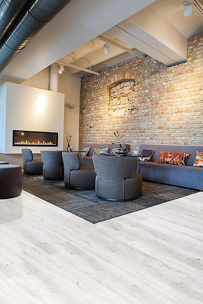 Büchi Boden_Schweiz_LVT Bodenbeläge_Contesse_Isocore_Amsterdam Oak White