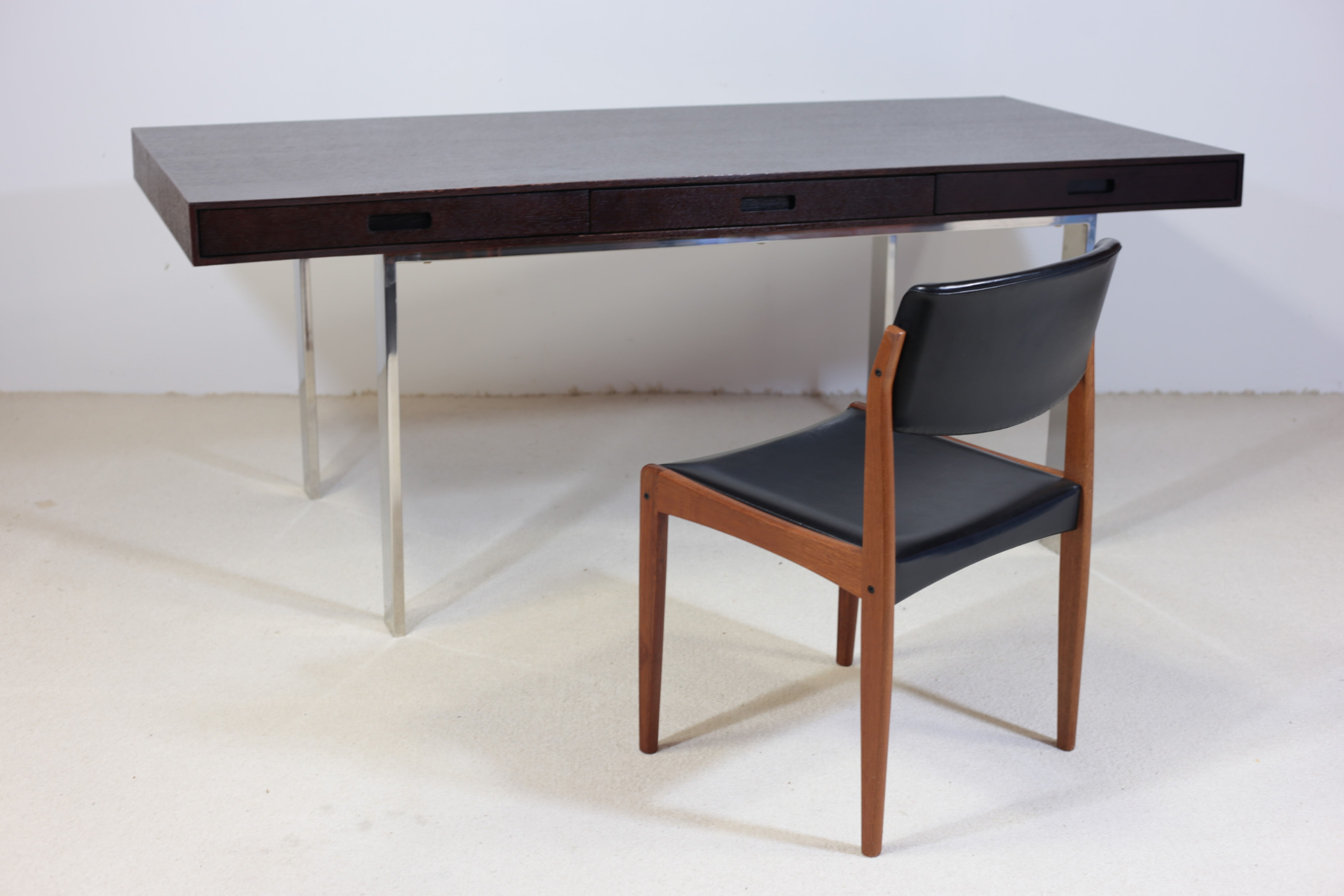 Bureau design en Acajou